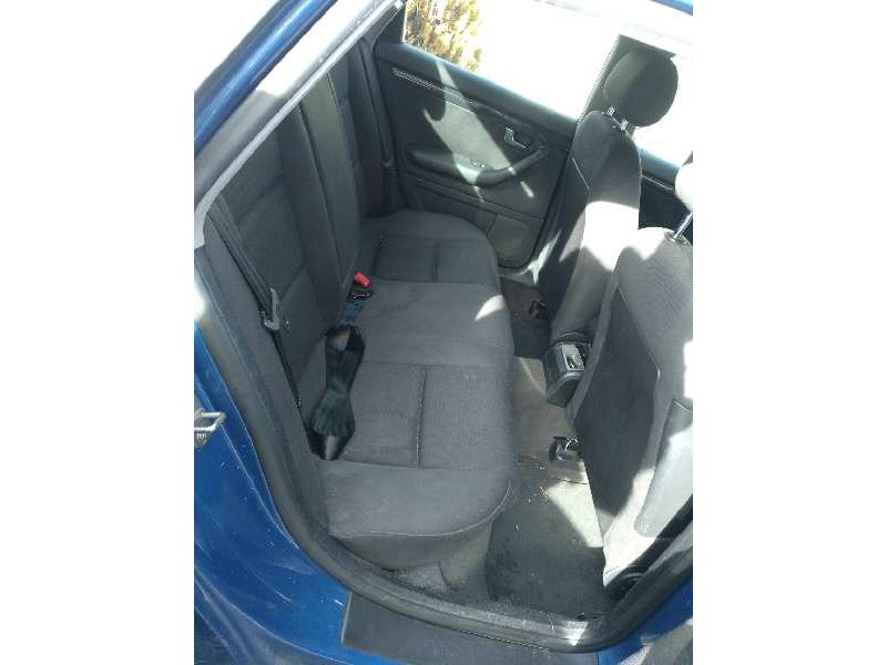 audi a4 berlina (8e) del año 2001