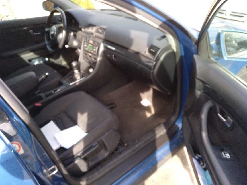 audi a4 berlina (8e) del año 2001