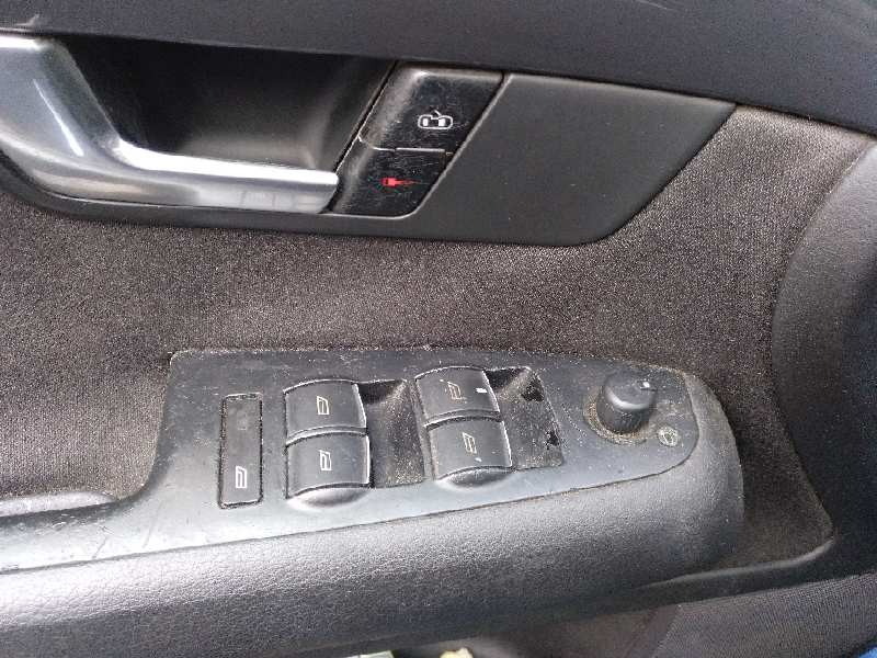 audi a4 berlina (8e) del año 2001