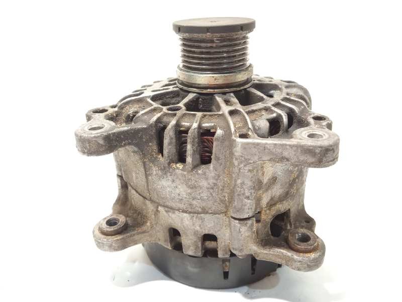 Recambio de alternador para audi a4 berlina (8w2) 2.0 16v tdi referencia OEM IAM 04L903027  EG15T017