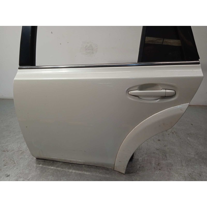 Recambio de puerta trasera izquierda para subaru legacy lim. b14 limited referencia OEM IAM 60409AJ1109P  
