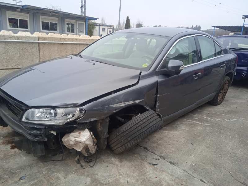 volvo s80 berlina del año 2006