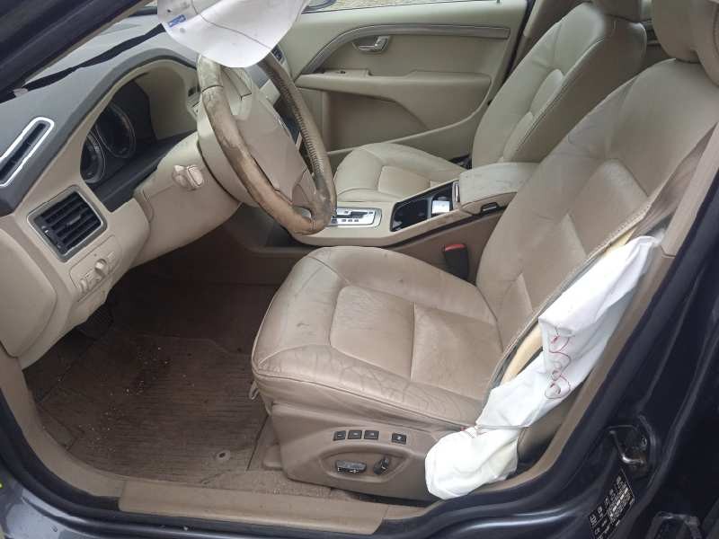 volvo s80 berlina del año 2006