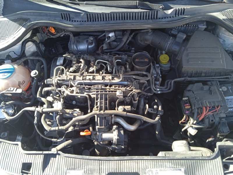 seat ibiza (6j5) del año 2011