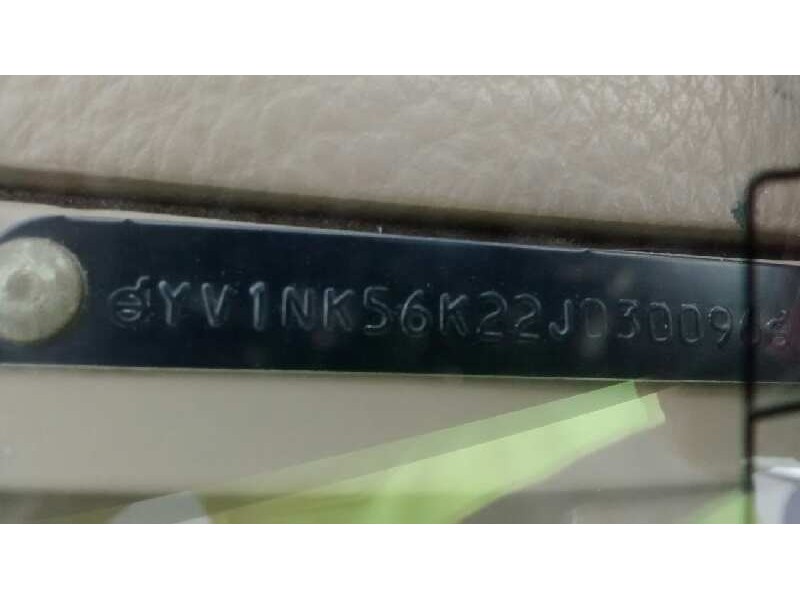 volvo c70 coupe del año 2002