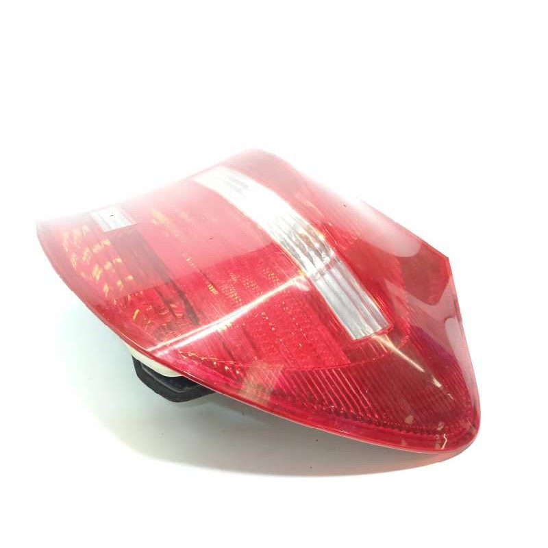 Recambio de piloto trasero derecho para bmw serie 1 berlina (e81/e87) 118d referencia OEM IAM 7164956  63217164956