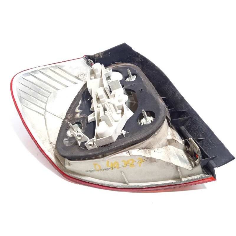 Recambio de piloto trasero derecho para bmw serie 1 berlina (e81/e87) 118d referencia OEM IAM 7164956  63217164956