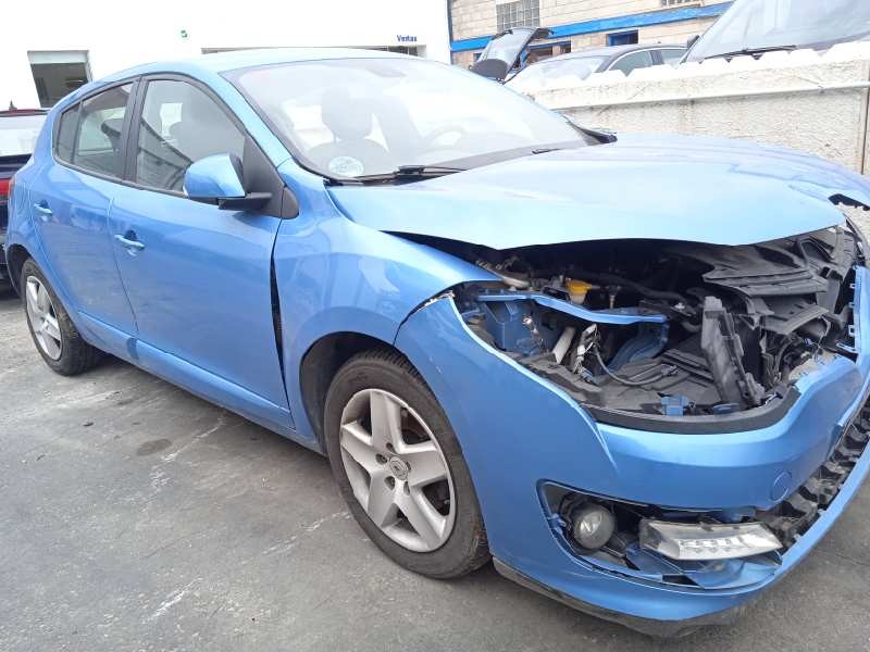 renault megane iii berlina 5 p del año 2015