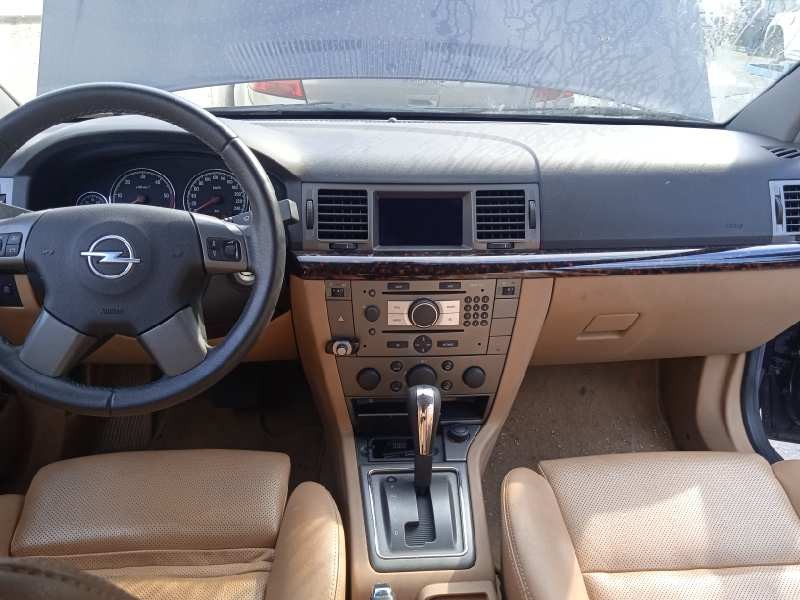 opel signum del año 2005