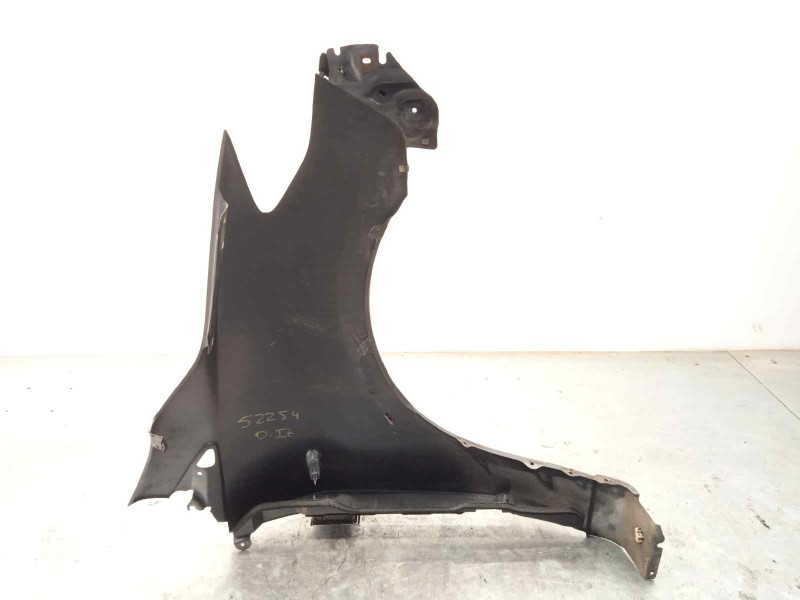 Recambio de aleta delantera izquierda para mazda 5 berl. (cr) 2.0 turbodiesel cat referencia OEM IAM C23552211C  