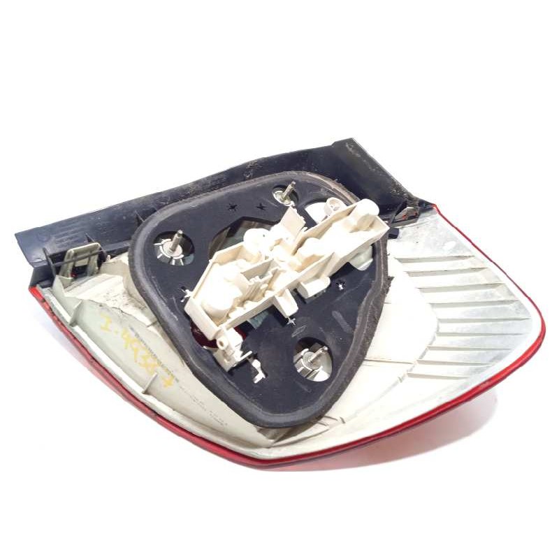 Recambio de piloto trasero izquierdo para bmw serie 1 berlina (e81/e87) 118d referencia OEM IAM 7164955  63217164955