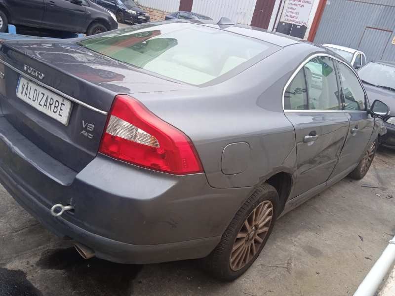volvo s80 berlina del año 2006