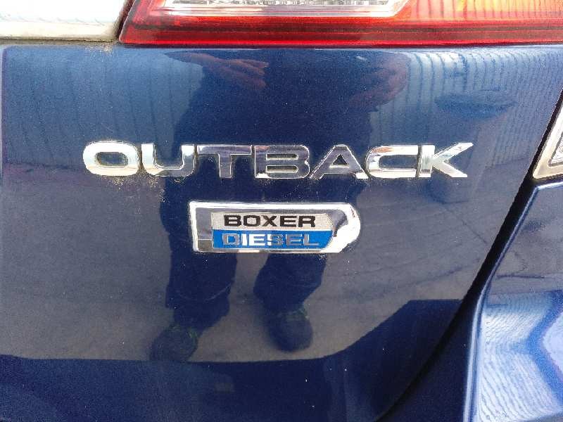 subaru legacy kombi/outback b14 del año 2010