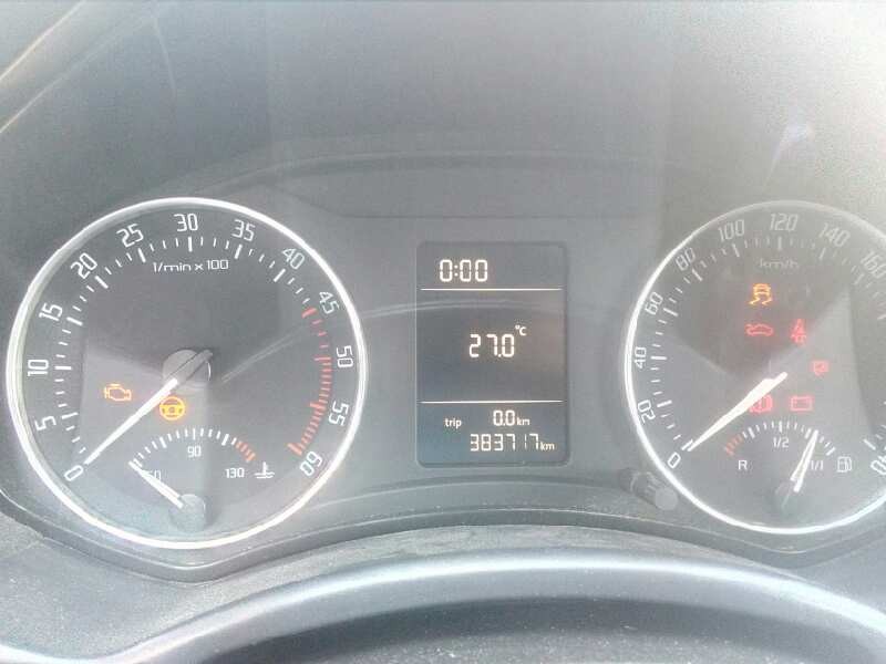 skoda octavia berlina (1z3) del año 2009