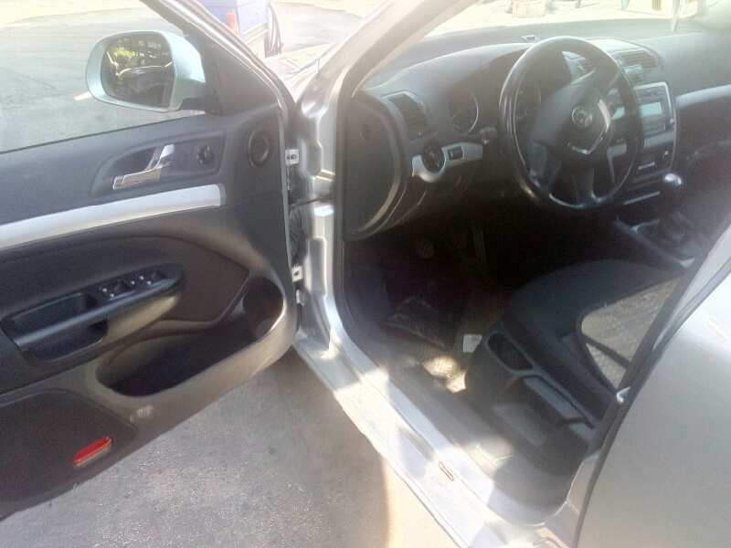 skoda octavia berlina (1z3) del año 2009