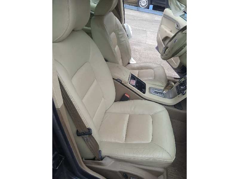 volvo s80 berlina del año 2006