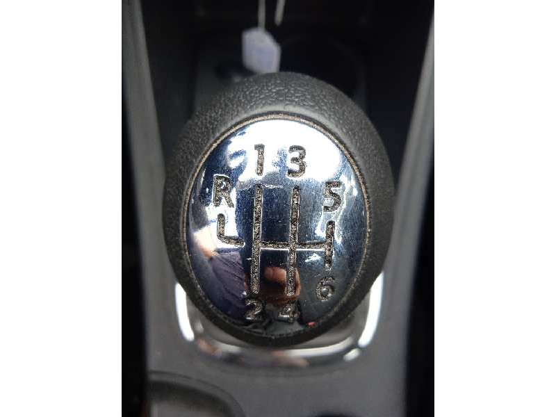 renault megane iii berlina 5 p del año 2015