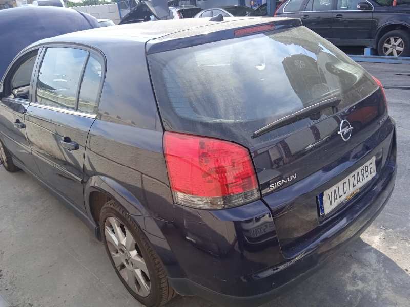 opel signum del año 2005