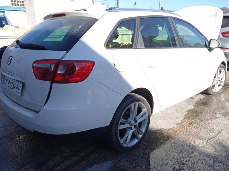 seat ibiza (6j5) del año 2011