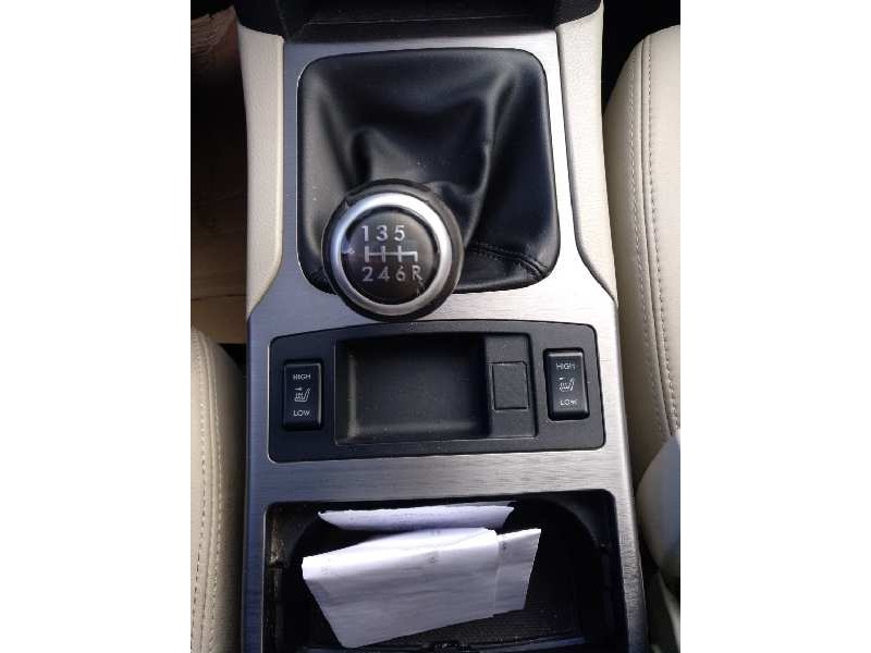 subaru legacy kombi/outback b14 del año 2010