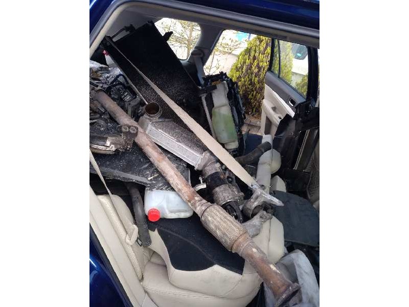 subaru legacy kombi/outback b14 del año 2010