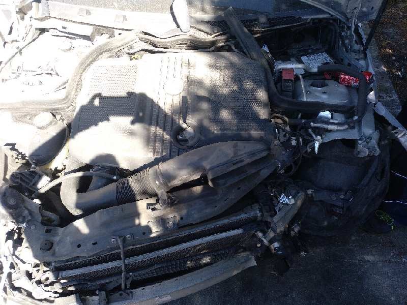 mercedes-benz clase c (w204) berlina del año 2012