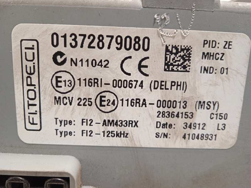 Recambio de caja reles / fusibles para peugeot bipper tepee active referencia OEM IAM 1372879080  