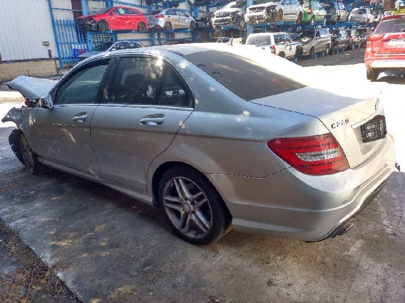 mercedes-benz clase c (w204) berlina del año 2012
