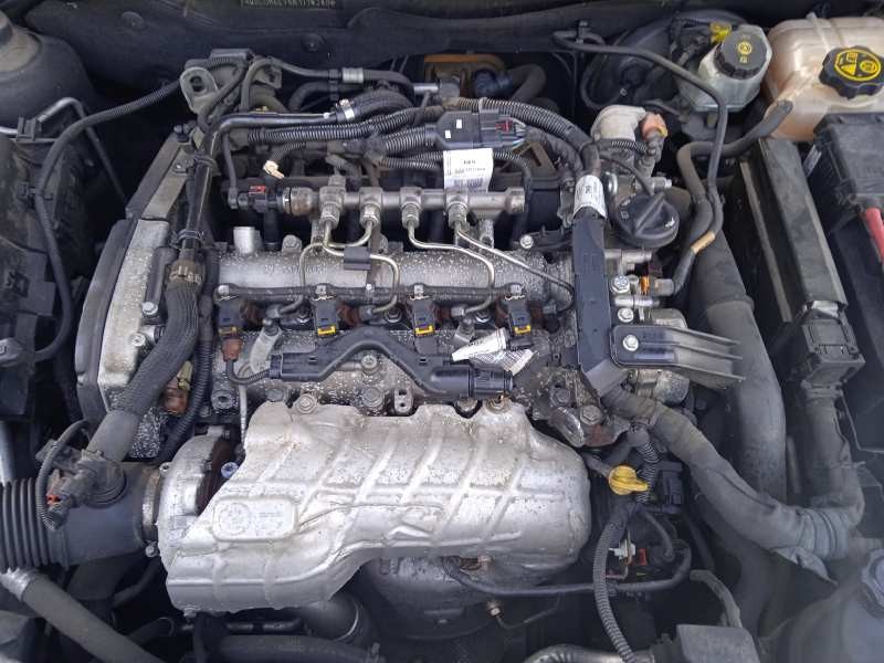 opel insignia berlina del año 2011