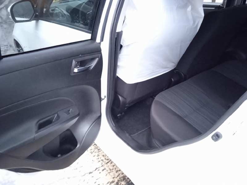 suzuki swift azg (nz) del año 2013