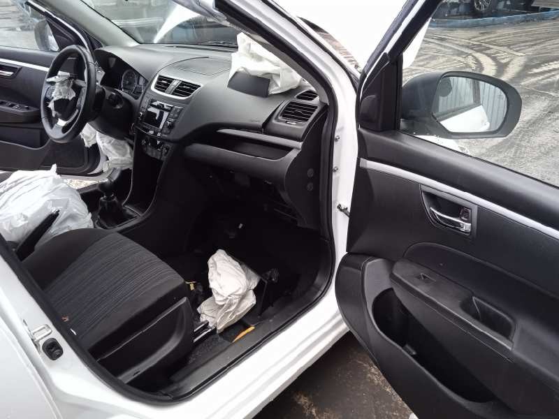 suzuki swift azg (nz) del año 2013