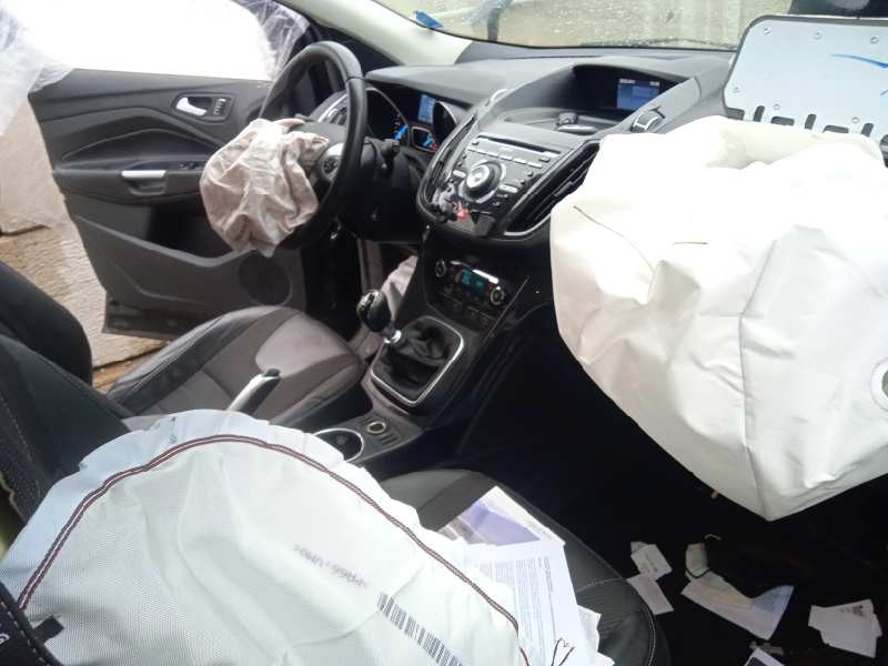 ford kuga (cbs) del año 2014