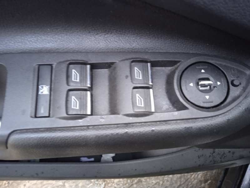 ford kuga (cbs) del año 2014