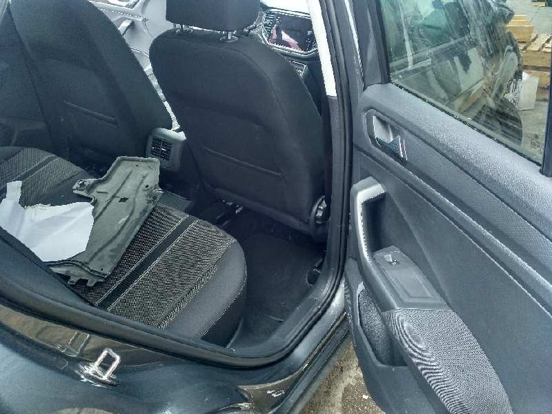 volkswagen t-roc del año 2019