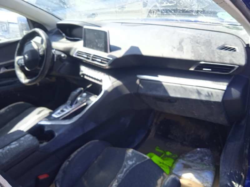 peugeot 3008 del año 2018