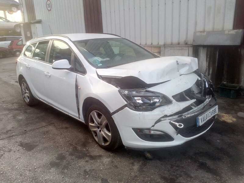 opel astra j sports tourer del año 2015