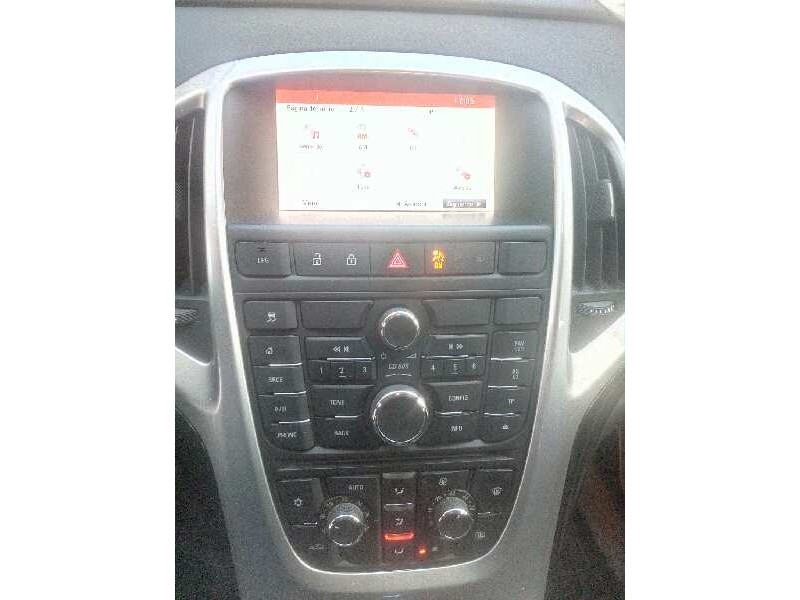 opel astra j sports tourer del año 2015