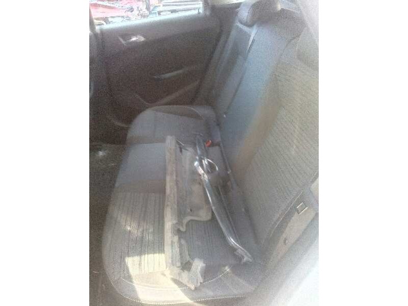 opel astra j sports tourer del año 2015