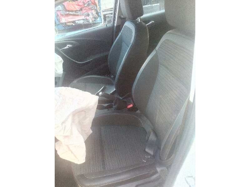 opel astra j sports tourer del año 2015