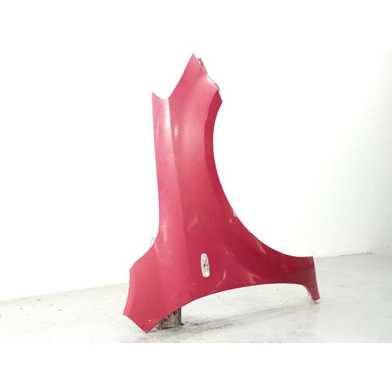 Recambio de aleta delantera derecha para kia cee´d 1.6 crdi cat referencia OEM IAM 663211H010  