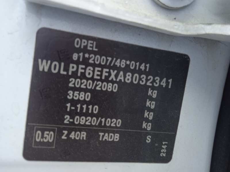 opel astra j lim. del año 2010