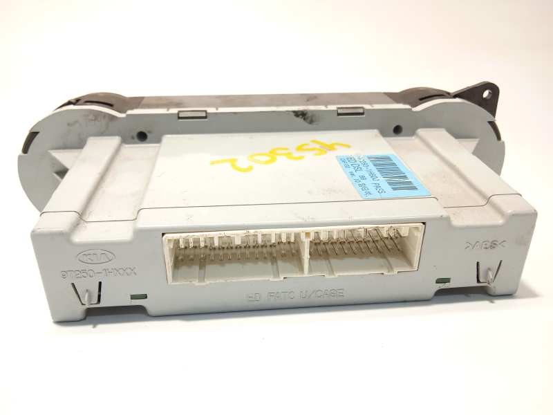 Recambio de mando climatizador para kia cee´d 1.6 crdi cat referencia OEM IAM 972501H600  