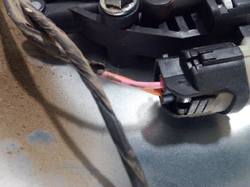 Recambio de elevalunas delantero izquierdo para kia soul 1.6 crdi cat referencia OEM IAM 824012K000  