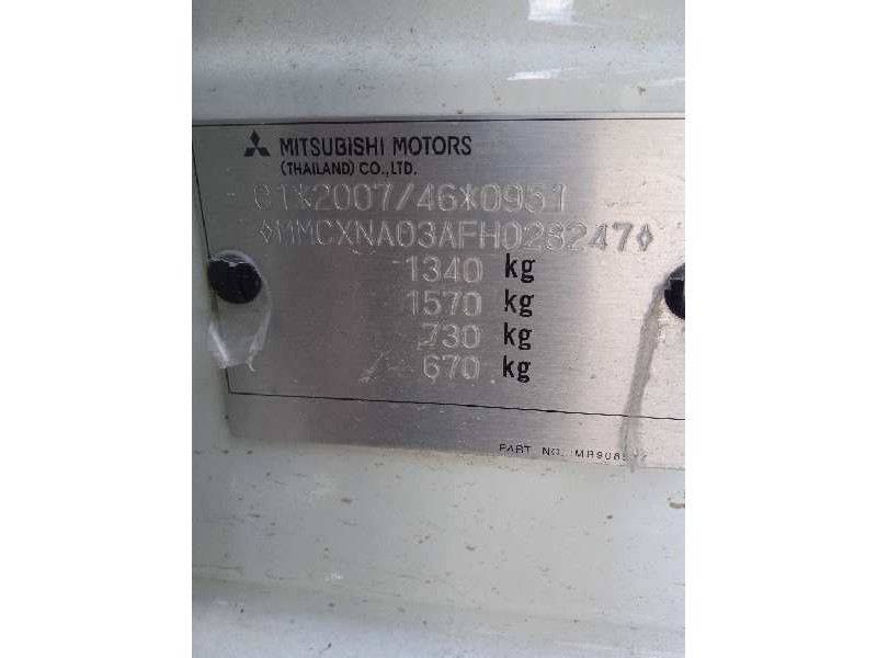 mitsubishi space star (a00) del año 2015