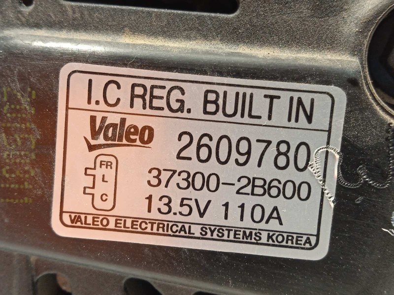 Recambio de alternador para hyundai ix35 1.6 cat referencia OEM IAM 373002B600  2609780