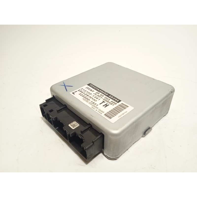 Recambio de centralita direccion para toyota yaris 1.3 16v cat referencia OEM IAM 896500D295  2250001851