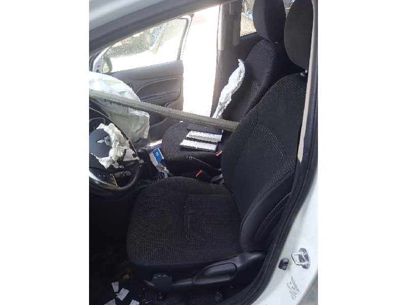 mitsubishi space star (a00) del año 2015