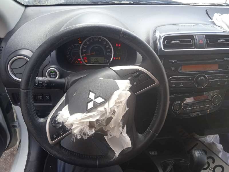 mitsubishi space star (a00) del año 2015