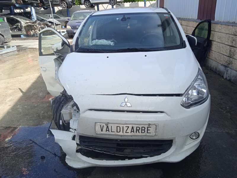 mitsubishi space star (a00) del año 2015