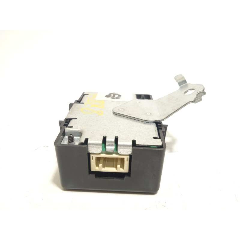 Recambio de modulo electronico para toyota yaris 1.3 16v cat referencia OEM IAM 897410D080  